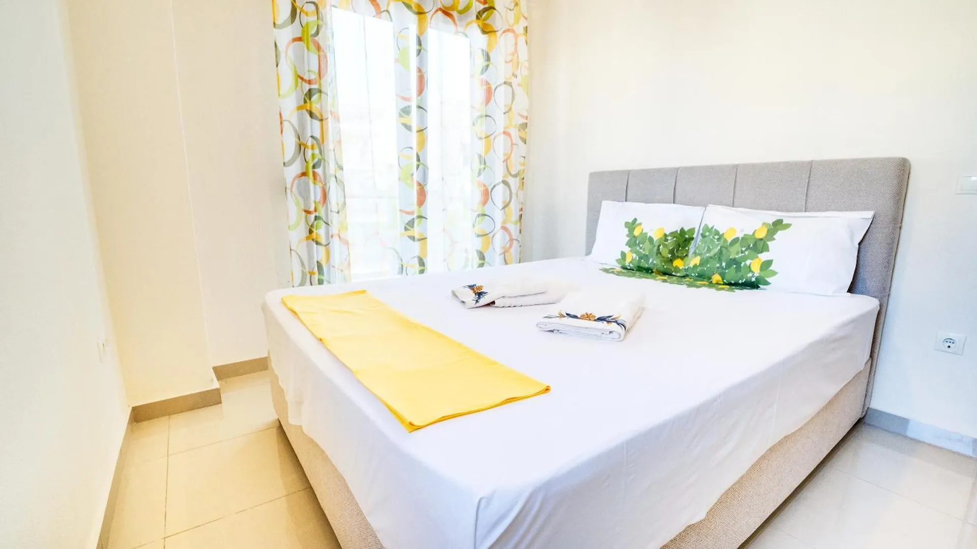 Luxury And Sunny Apartment 250 Mts From The Beach!! Peraia  Greece